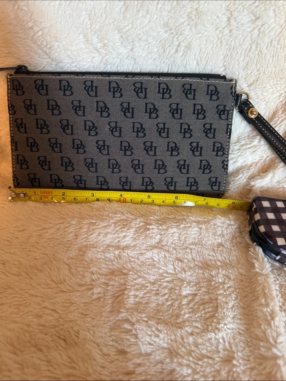 Dooney & Bourke Monogram Signature Wristlet Clutch Black Gray Canvas Leather